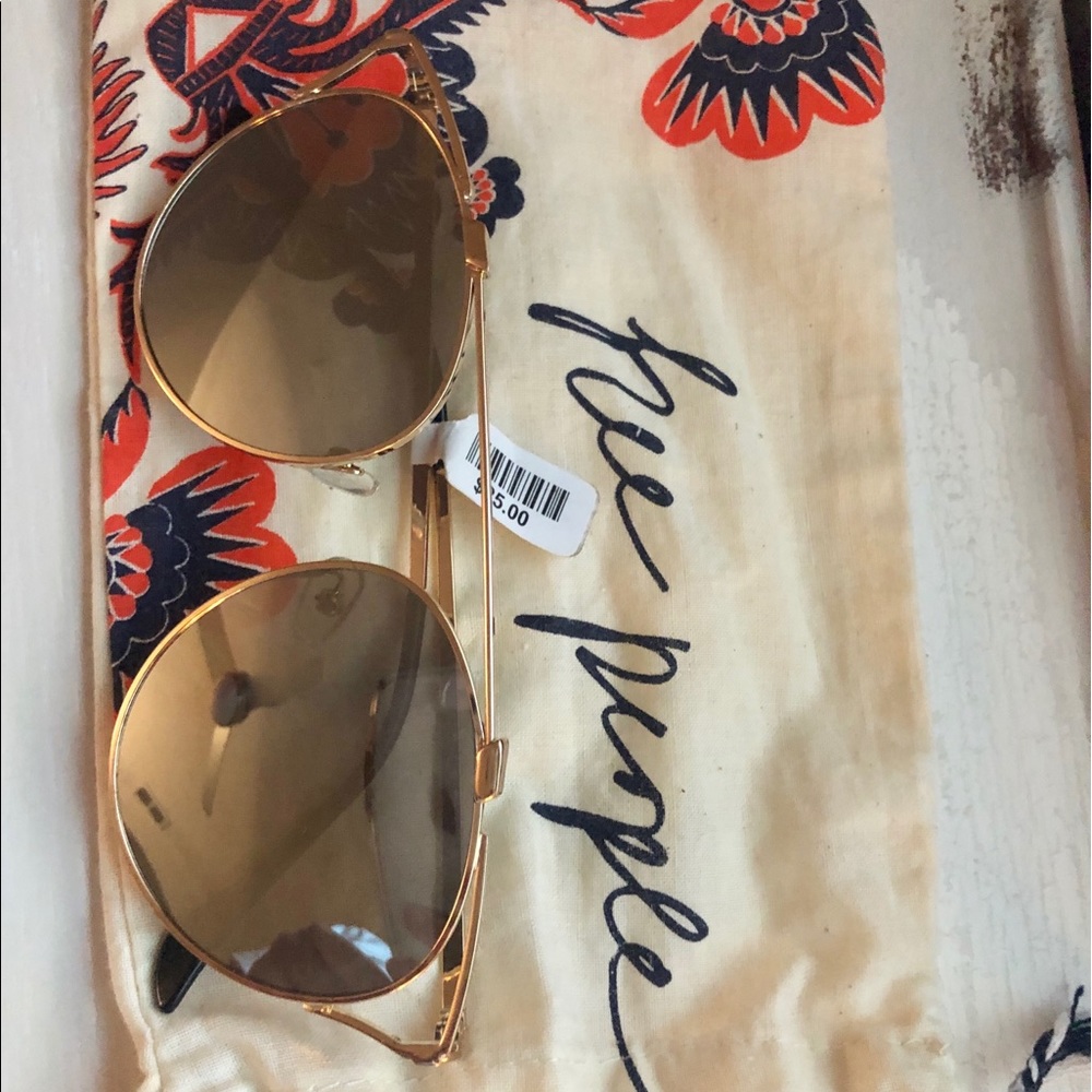 Free people sun glasses *never worn*
